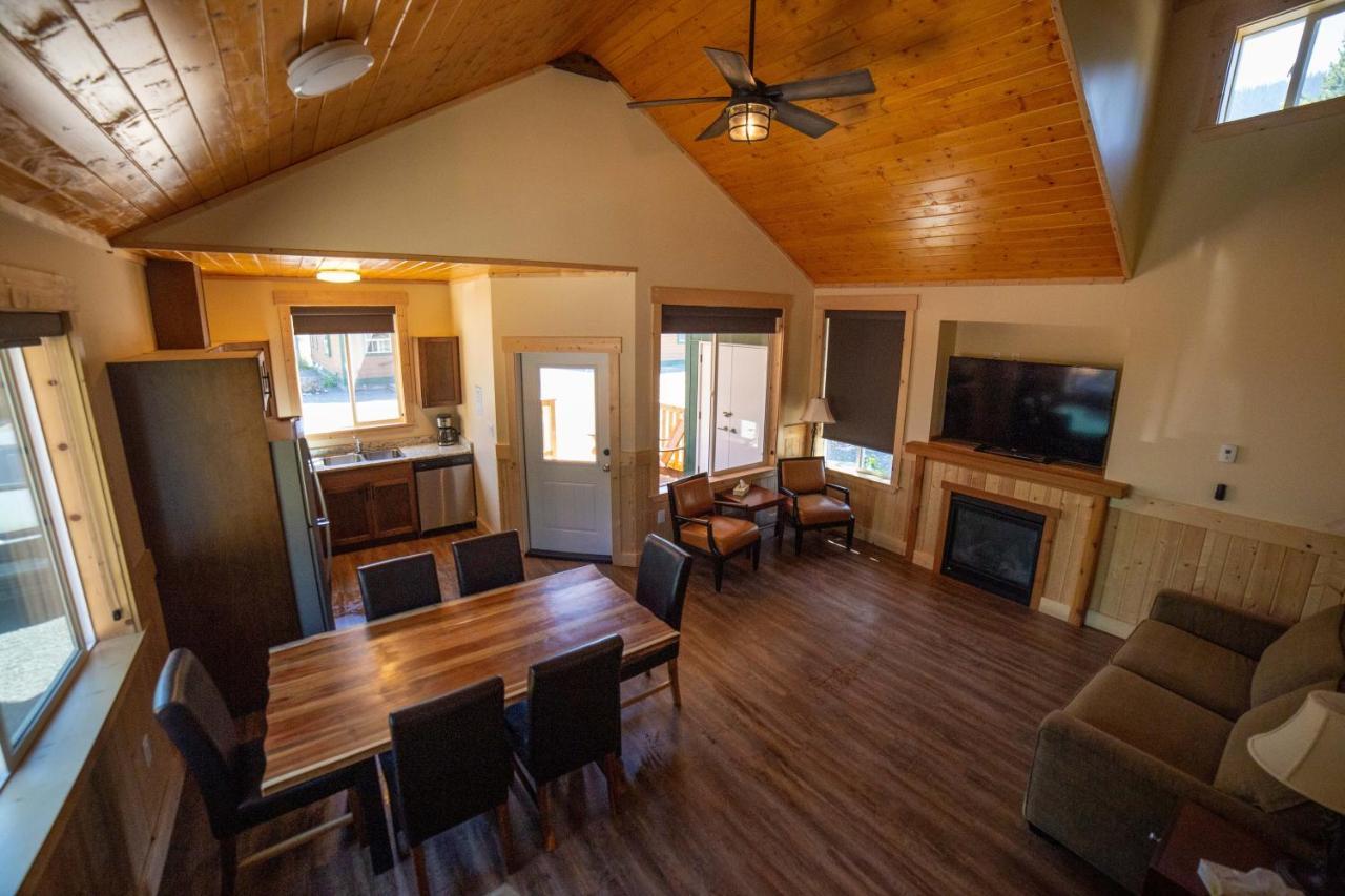 Manning Park Resort Extérieur photo