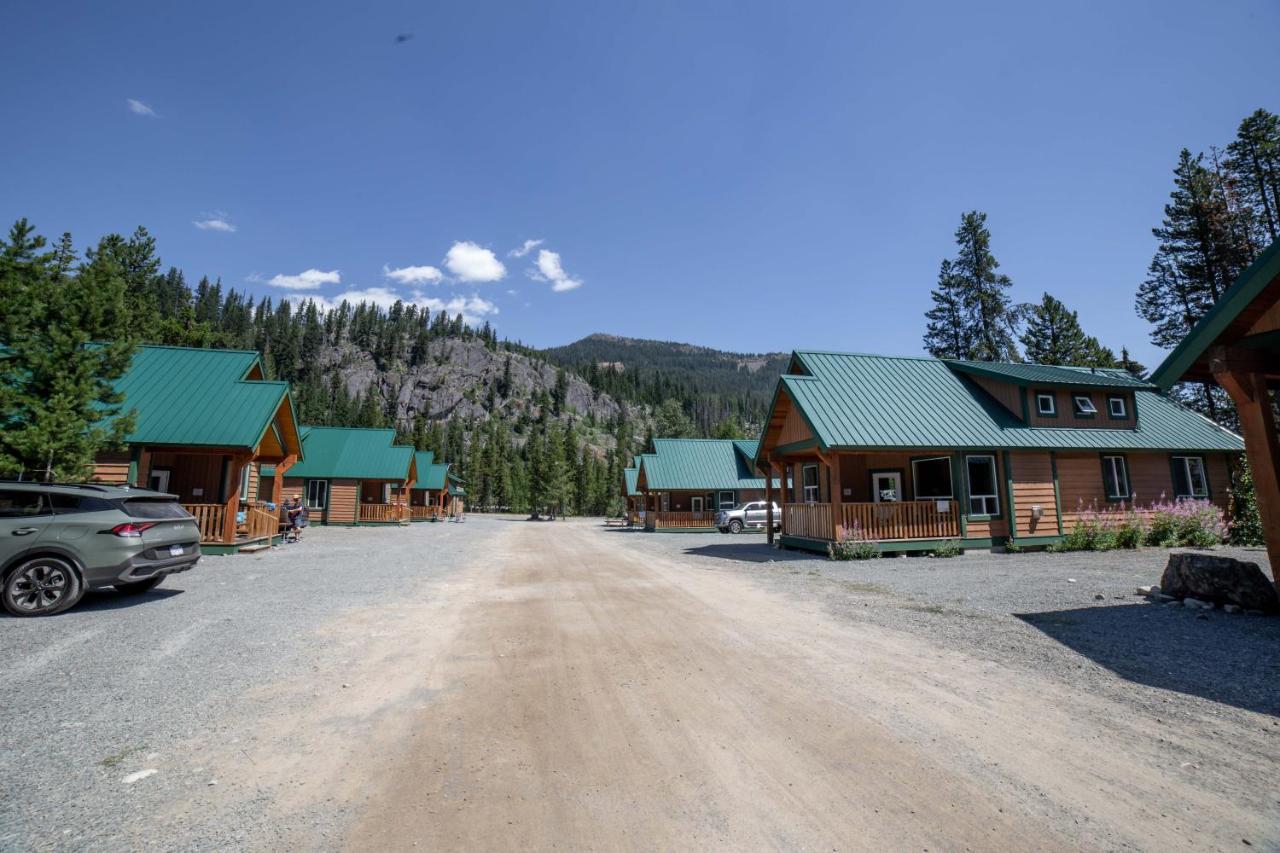 Manning Park Resort Extérieur photo